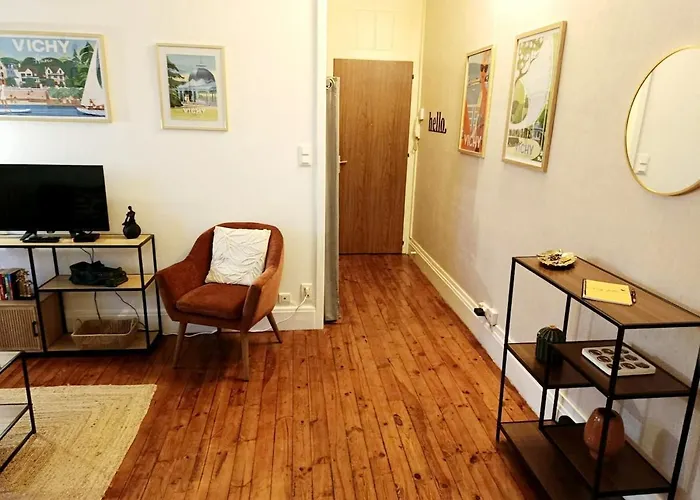 Chez Maria ヴィシー